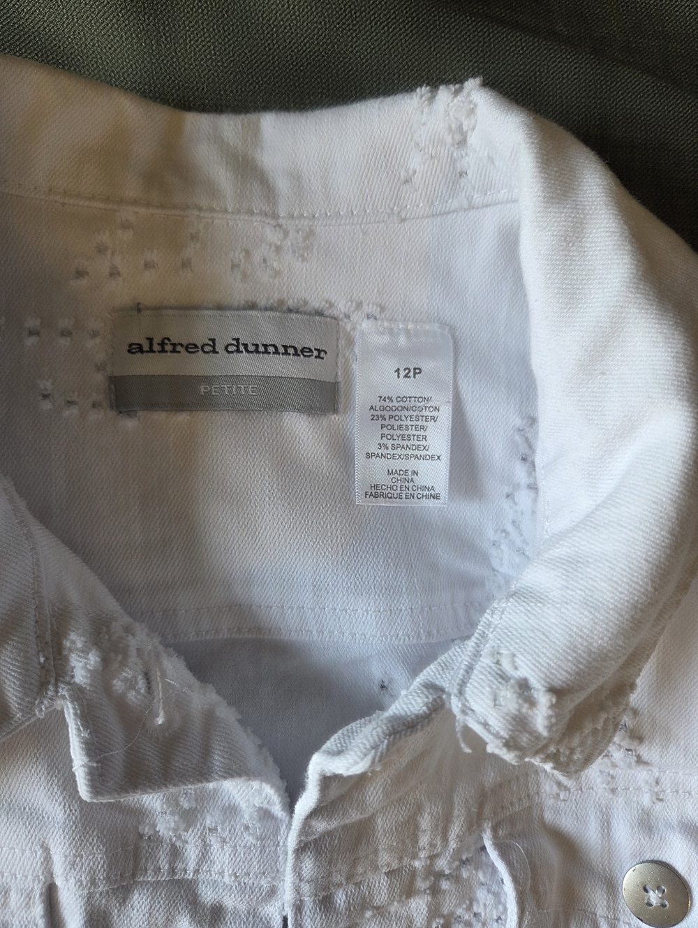 Alfred Dunner White Jean Jacket 12 Petite - Picture 7 of 7